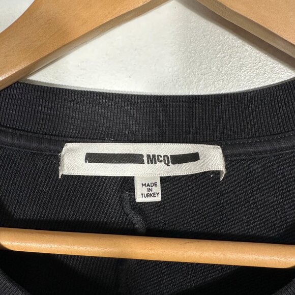 McQ by Alexander McQueen Swallow Swarm Embroidered Sweatshirt size 2XL - Picture 3 of 8